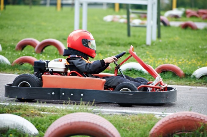 Дитячий картинг у Києві 2024: як обрати топ трасу для маленьких гонщиків